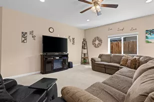 1472 Green River Ln, Fernley, NV 89408 - Photo 9