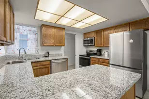 1505 Shadow Ln, Sparks, NV 89434 - Photo 9