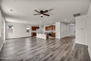 135 Cosser St, Dayton, NV 89403 - Photo 5