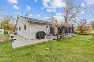 4960 Lakeside Dr, Reno, NV 89509 - Photo 31