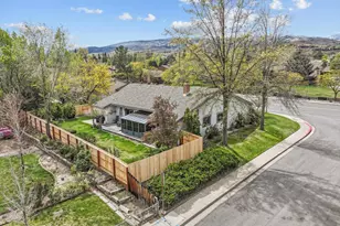 4960 Lakeside Dr, Reno, NV 89509 - Photo 35