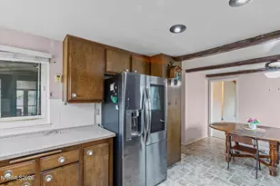 4960 Lakeside Dr, Reno, NV 89509 - Photo 15