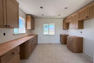 720 Emerald Ln, Battle Mountain, NV 89820 - Photo 5