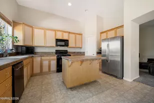 288 Fallen Leaf Ln, Fernley, NV 89408 - Photo 9