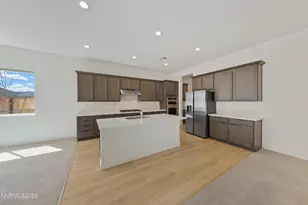 7494 Fallen Grv Ln, Sparks, NV 89441 - Photo 17