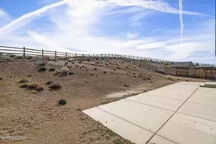 567 Beckwourth Dr, Reno, NV 89506 - Photo 23