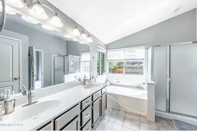 1789 Lakeland Hills Drive, Reno, NV 89523 - Photo 31