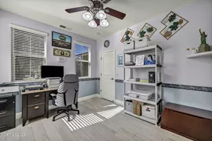 530 S Sand Crane Cir, Sparks, NV 89436 - Photo 11