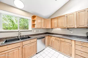 641 Talus Way, Reno, NV 89503 - Photo 9