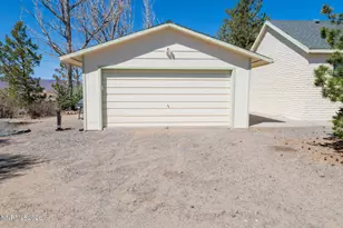 2605 Palm St, Silver Springs, NV 89429 - Photo 11