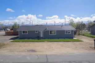 879 Whitney Way, Gardnerville, NV 89460 - Photo 9