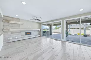 9835 Hafflinger Ln, Reno, NV 89521 - Photo 7