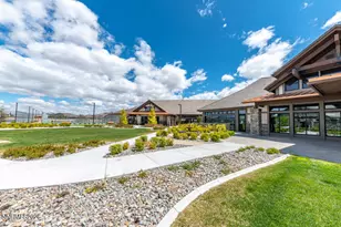 9835 Hafflinger Ln, Reno, NV 89521 - Photo 45