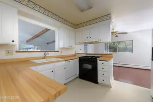 1118 Patton St, Carson City, NV 89703 - Photo 7