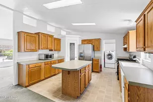 5445 Lupin Dr, Sun Valley, NV 89433 - Photo 9