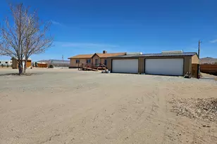 557 E US Hwy 95A, Yerington, NV 89447 - Photo 3
