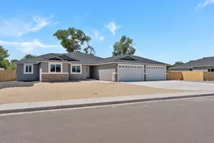 1370 Nevada Pacific Blvd, Fernley, NV 89408 - Photo 3
