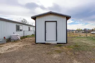 5905 Katrina Dr, Winnemucca, NV 89445 - Photo 13