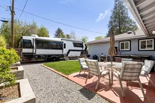 2201 Glenn Dr, Carson City, NV 89703 - Photo 21