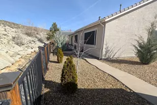 1051 Pebble Beach Ct, Minden, NV 89423 - Photo 25