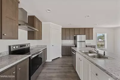 260 N Trescott Street, Battle Mountain, NV 89820 - Photo 11