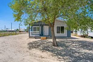 260 N Trescott St, Battle Mountain, NV 89820 - Photo 1