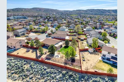 17900 Timber Grove Court, Reno, NV 89508 - Photo 35
