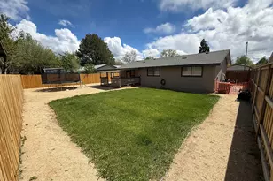 210 W Applegate Wy, Carson City, NV 89706 - Photo 23
