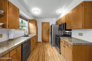 1208 Charles Dr, Reno, NV 89509 - Photo 13