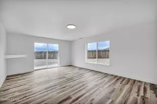 1286 Currycomb Cir, Minden, NV 89423 - Photo 33