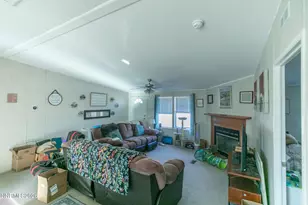 155 King Ct, Fernley, NV 89408 - Photo 3