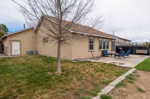 649 W National Ave, Winnemucca, NV 89445 - Photo 35