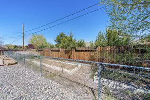 17505 Fantail St, Reno, NV 89508 - Photo 37