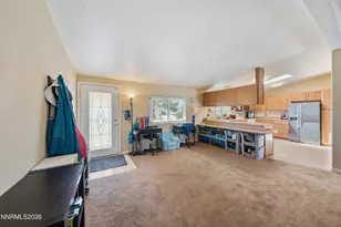 17505 Fantail St, Reno, NV 89508 - Photo 7