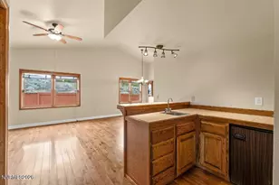6304 Meadow Creek Dr, Reno, NV 89519 - Photo 9