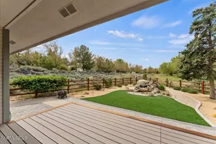6304 Meadow Creek Dr, Reno, NV 89519 - Photo 25