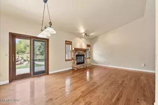 6304 Meadow Creek Dr, Reno, NV 89519 - Photo 5