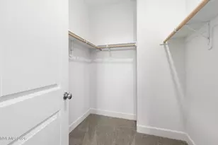 2010 Cradle Mountain Dr, Reno, NV 89523 - Photo 13