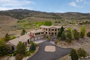 17300 Majestic View Dr, Reno, NV 89521 - Photo 5