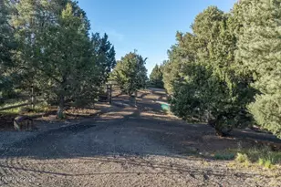 2361 Grizzley Rd, Reno, NV 89521 - Photo 29