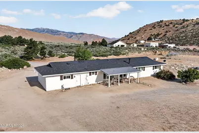 110 Quarterhorse Circle, Reno, NV 89508 - Photo 5