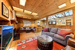 706 Gary Ln, Stateline, NV 89449 - Photo 5