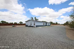 210 Chateau Wy, Yerington, NV 89447 - Photo 3