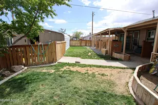 204 Valley Dr, Yerington, NV 89447 - Photo 27