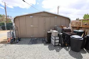 204 Valley Dr, Yerington, NV 89447 - Photo 35