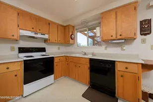 925 Tourmaline Dr, Carson City, NV 89705 - Photo 9