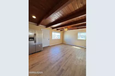 205 E Magnolia Avenue, Tonopah, NV 89049 - Photo 7