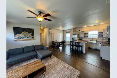 303 Chateau Way, Yerington, NV 89447 - Photo 3