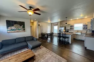 303 Chateau Wy, Yerington, NV 89447 - Photo 3
