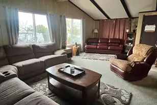 6125 Chimney Dr, Sun Valley, NV 89433 - Photo 11